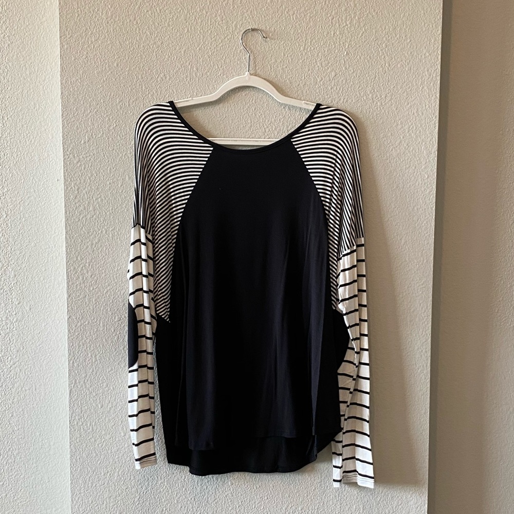 Striped Black & White Long Sleeve Blouse